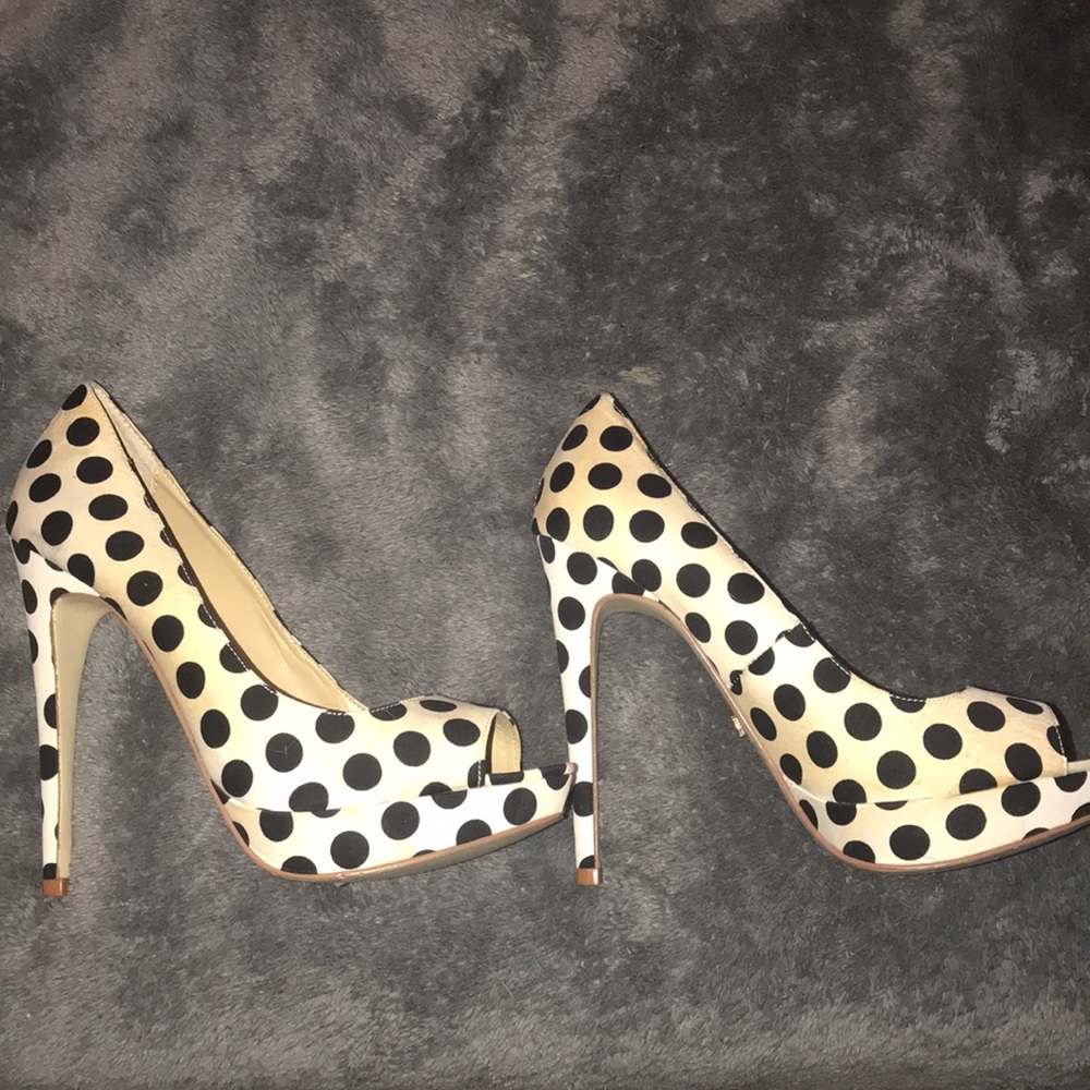 Polka Dot Stilettos